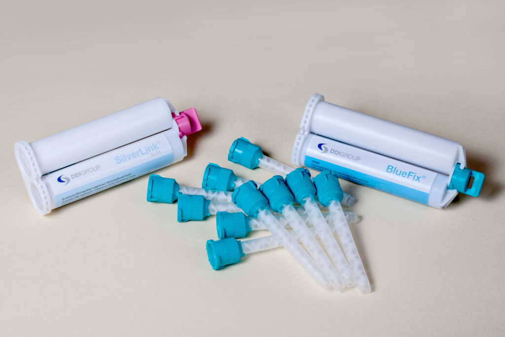 Starterset: 1x BlueFix, 1x SilverLink scan, 10x Mischkanülen